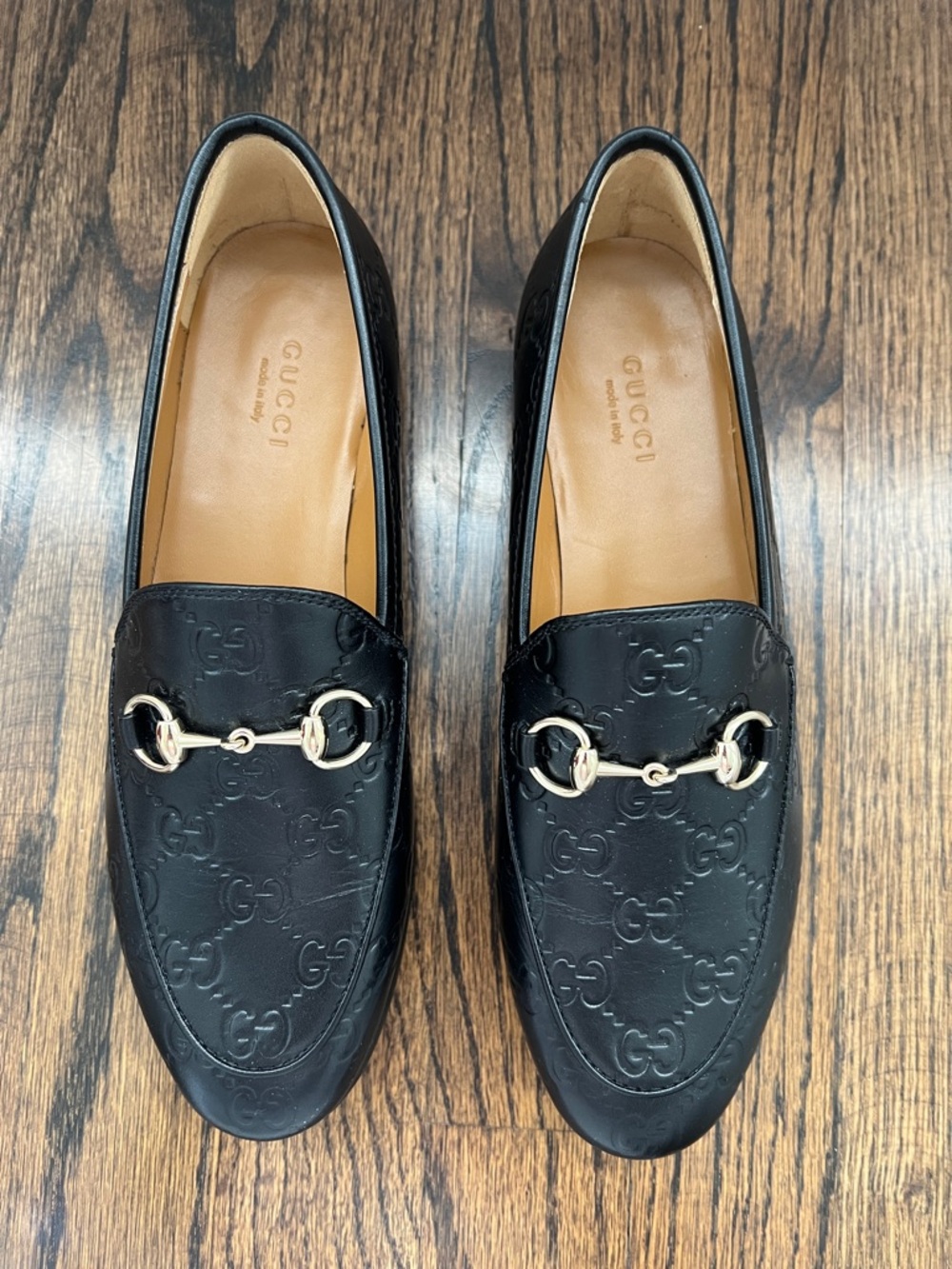 Gucci Black Embossed GG Horsebit Loafers - Picture 2 of 7